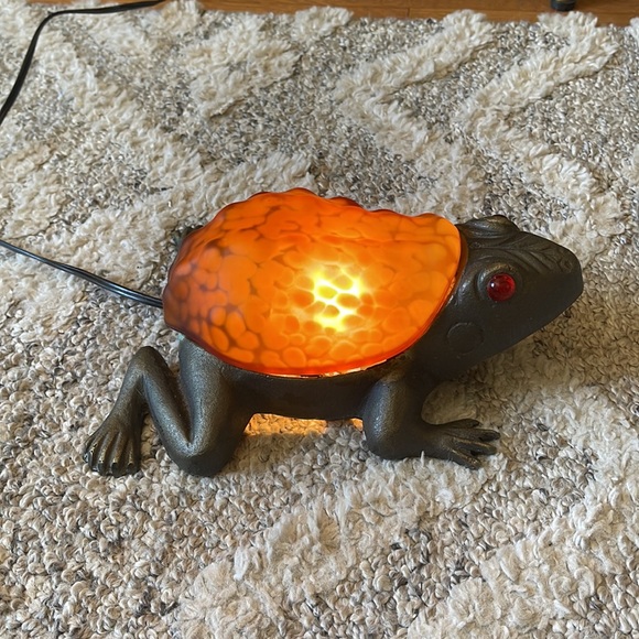 Vintage Cast Iron Art Glass Frog Light - Picture 7 of 11